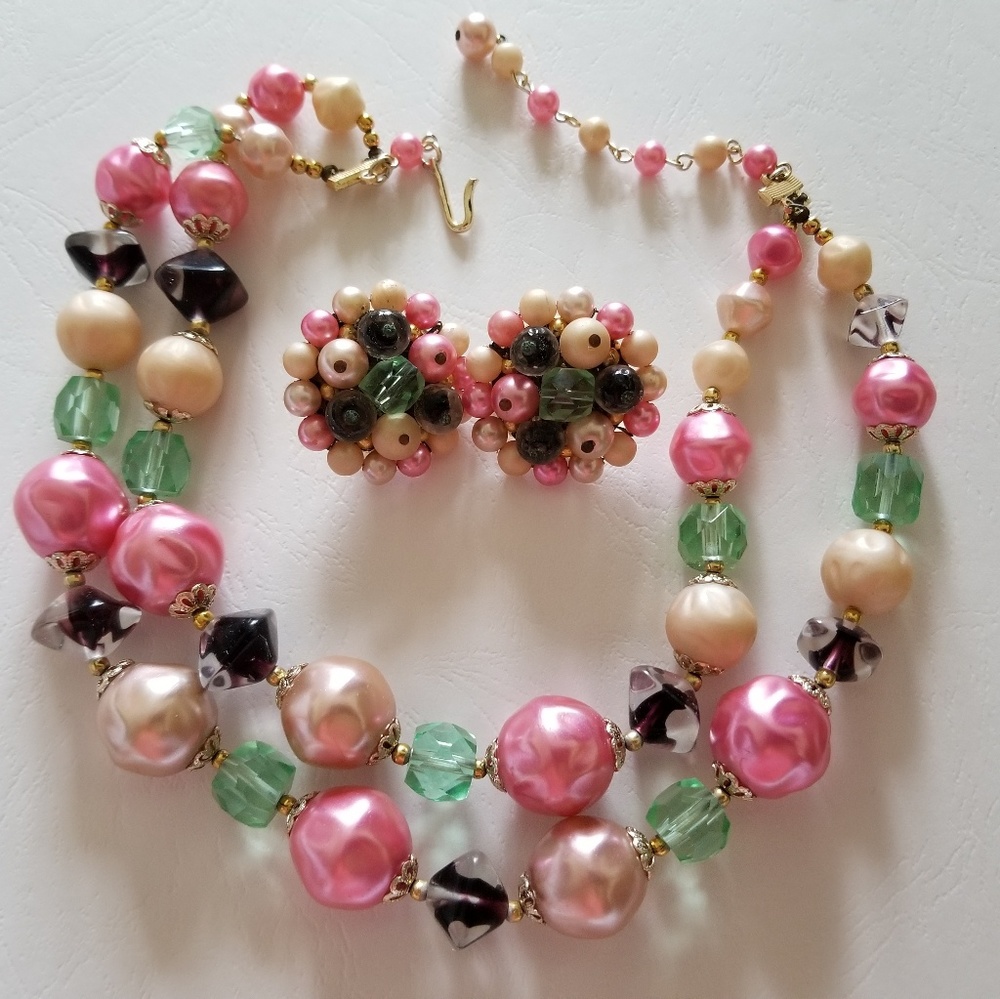 Vintage Necklace and earrings matching set
